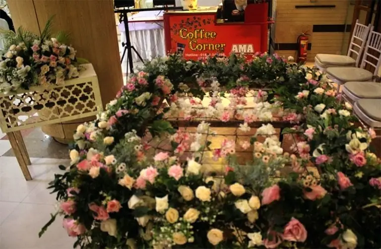 Artificial flowers portable bridal head ceiling decoration for wedding stage